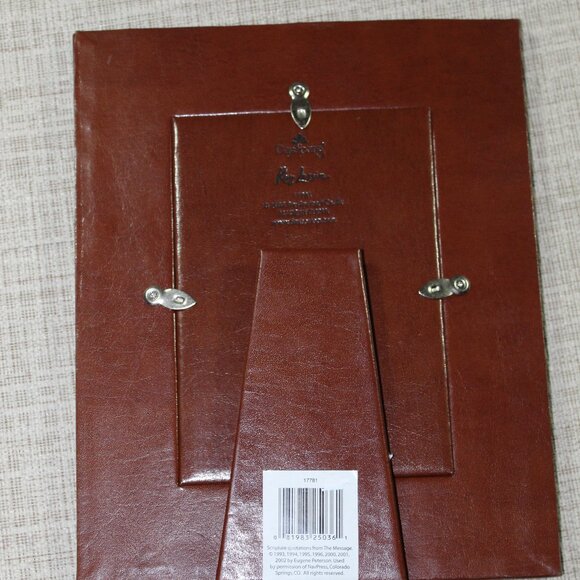 DaySpring 8”x9.5” Leather Frame with Christian Message or 4x6 Picture - LIKE NEW - Picture 3 of 7